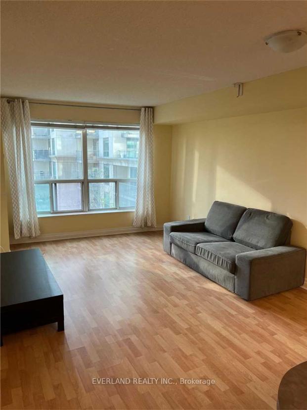 188-doris-avenue-north-york-ontario-c12318459