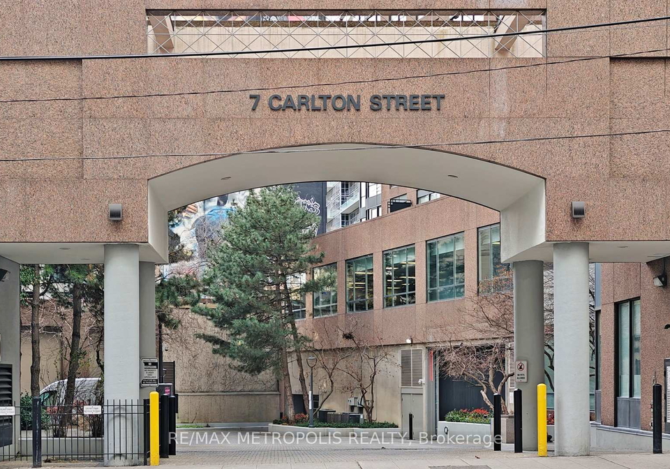 7-carlton-street-toronto-ontario-c12318744