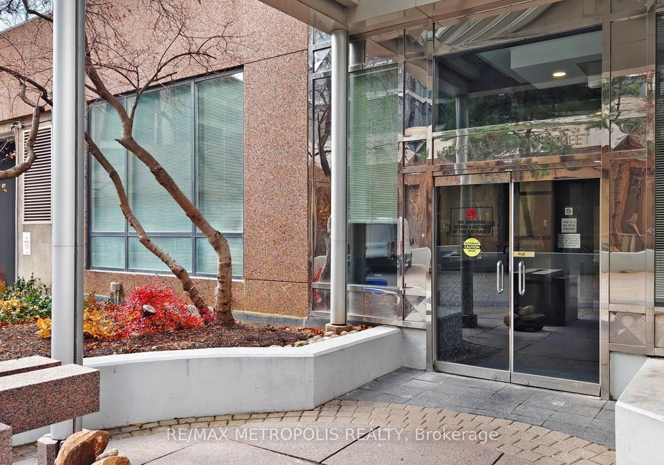 7-carlton-street-toronto-ontario-c12318744