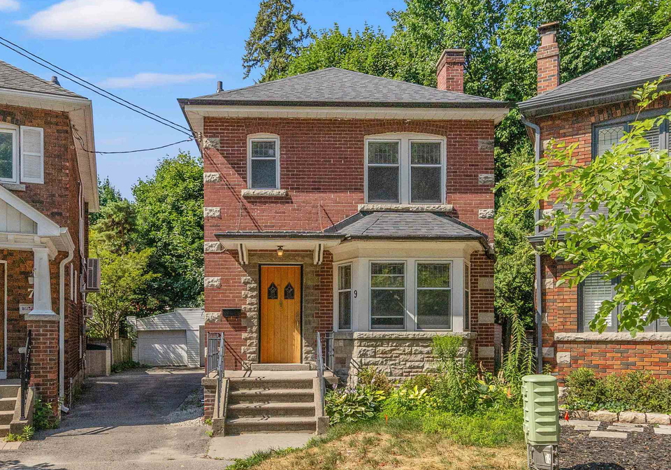 9-duplex-crescent-toronto-ontario-c12318940