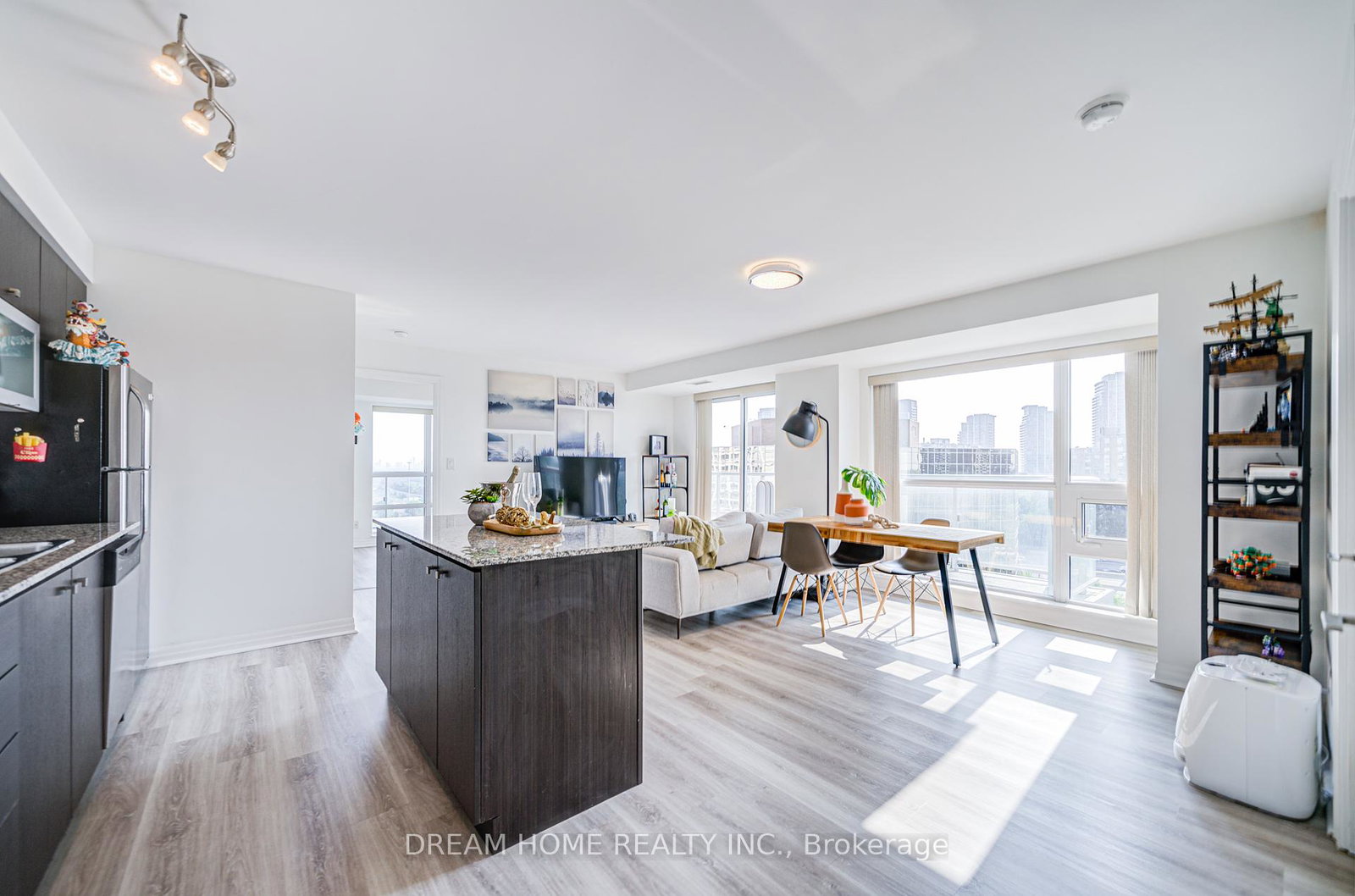 2015-sheppard-avenue-e-e-north-york-ontario-c12319405