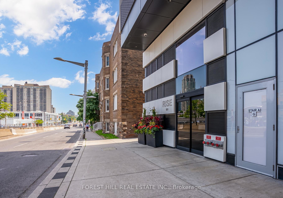 501-st-clair-avenue-w-w-toronto-ontario-c12319833