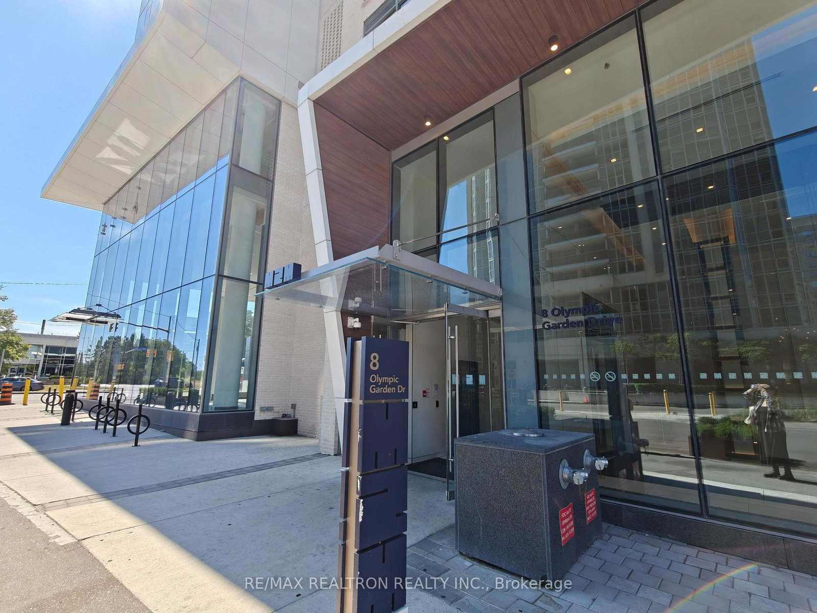 8-olympic-garden-drive-north-york-ontario-c12319924