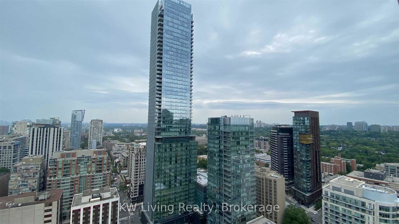 1-yorkville-avenue-toronto-ontario-c12320142