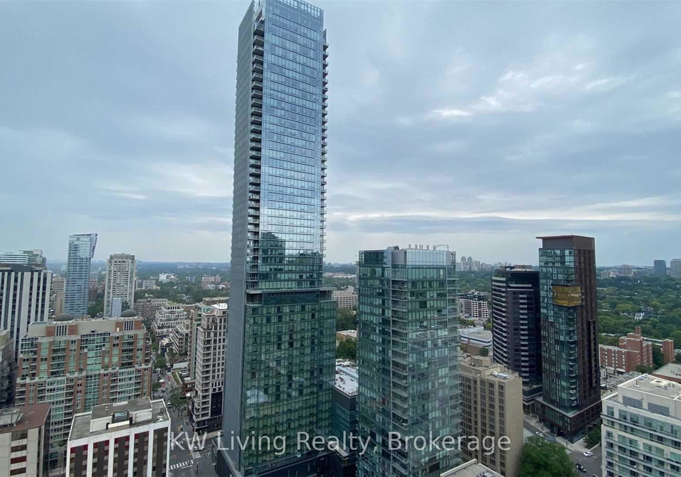 1-yorkville-avenue-toronto-ontario-c12320142