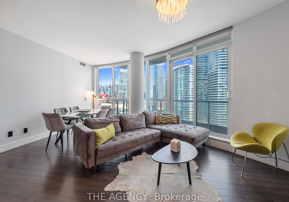 218-queens-quay-w-w-toronto-ontario-c12320214