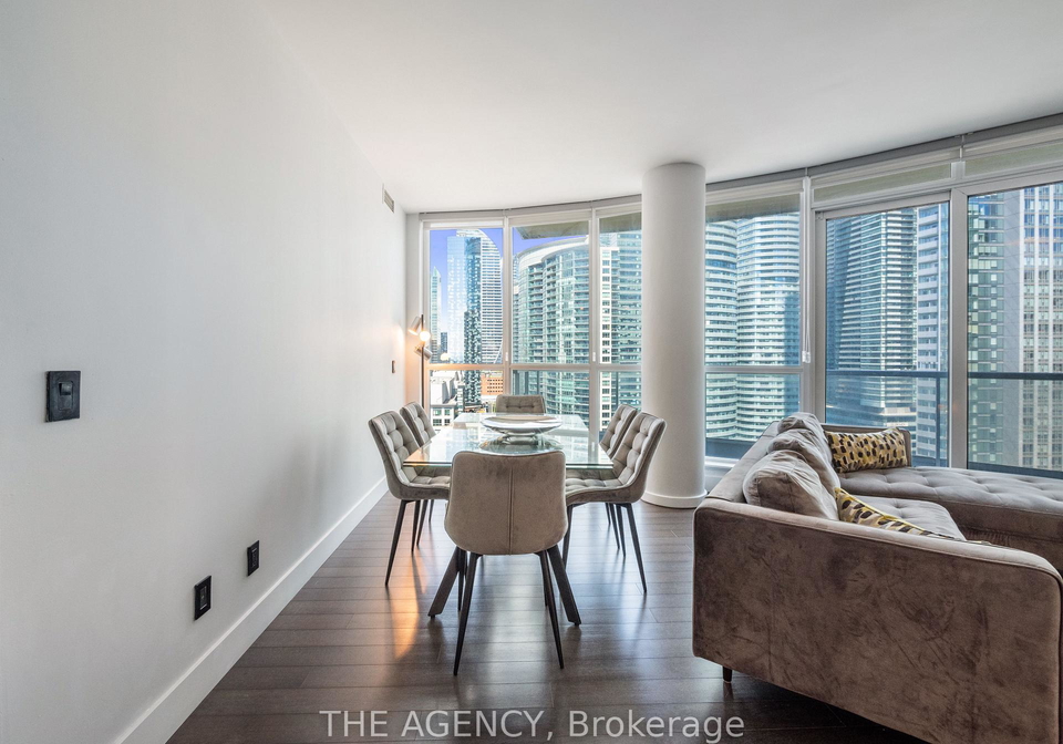 218-queens-quay-w-w-toronto-ontario-c12320214
