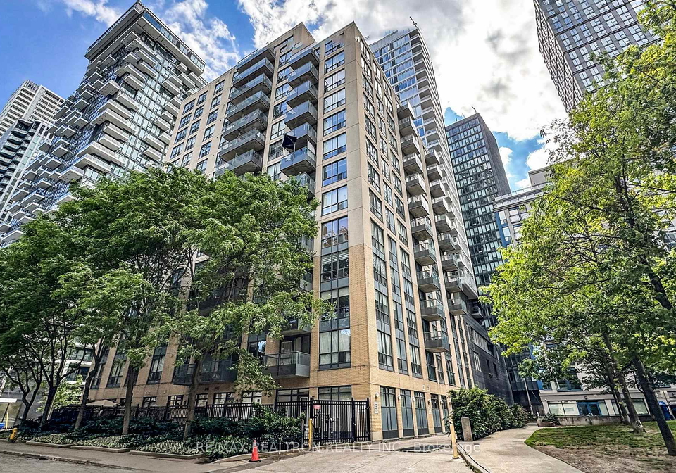76-shuter-street-toronto-ontario-c12320227