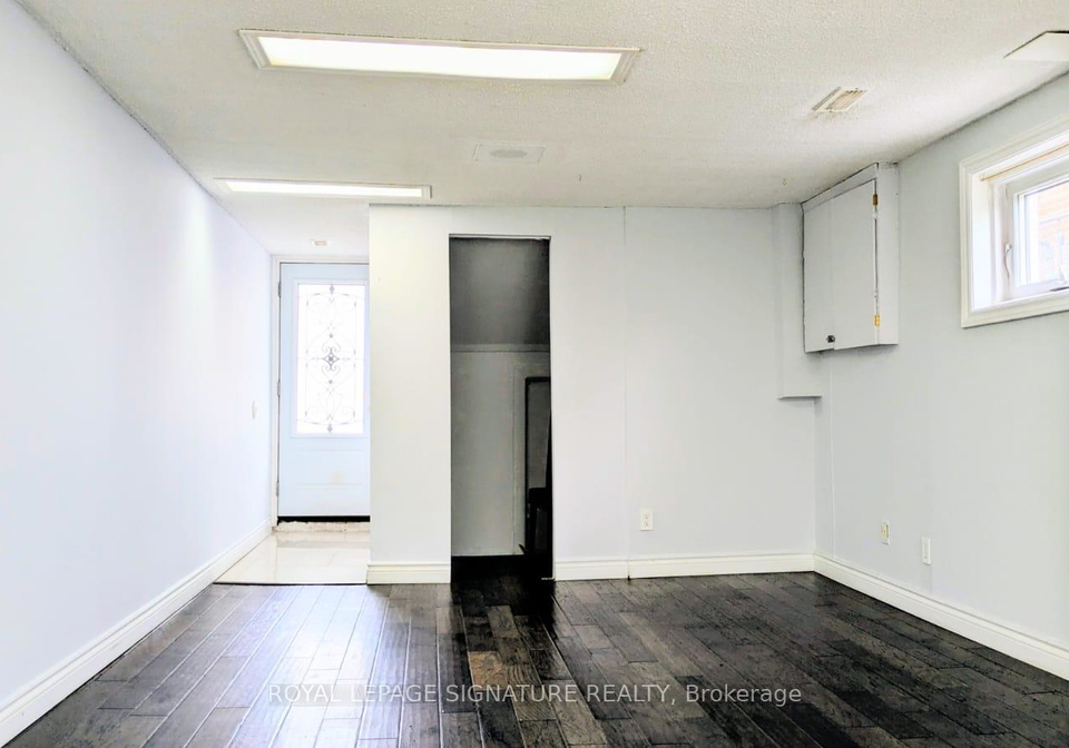 34-ladner-drive-north-york-ontario-c12320316