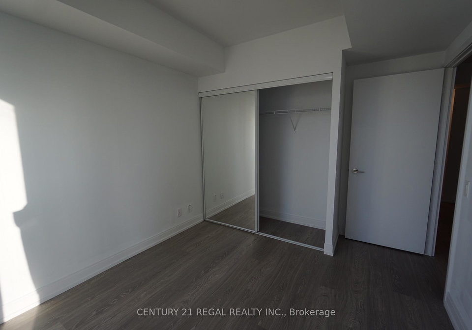 181-dundas-street-e-e-toronto-ontario-c12320333