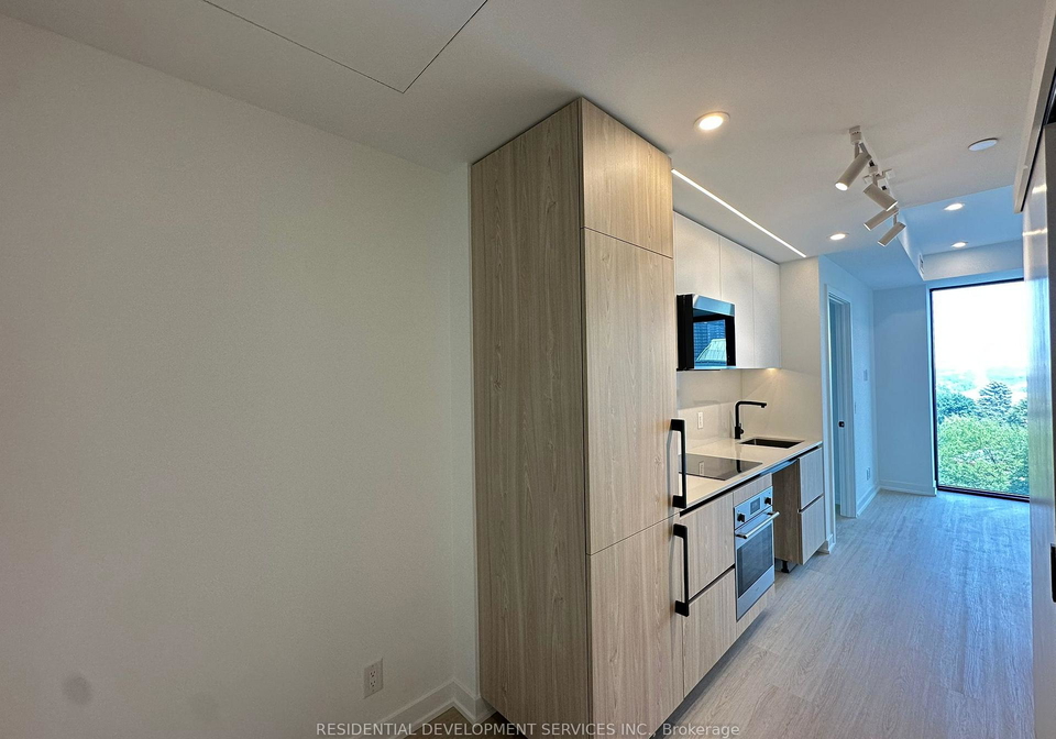 699-sheppard-avenue-e-e-north-york-ontario-c12320347