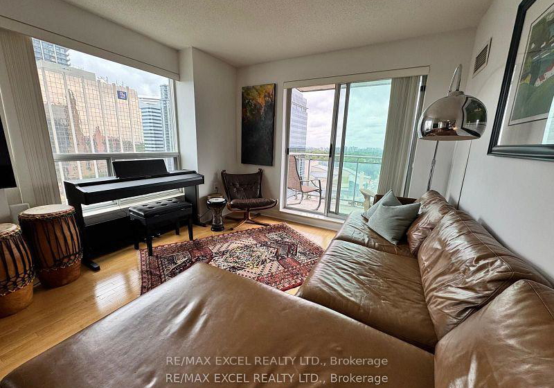 21-hillcrest-avenue-north-york-ontario-c12320504