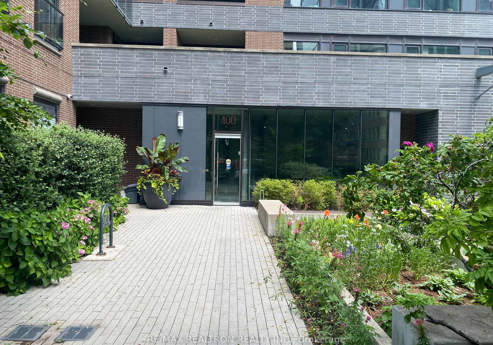 400-wellington-street-w-w-toronto-ontario-c12320649