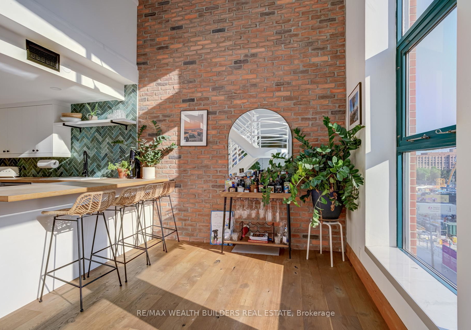393-king-street-e-e-toronto-ontario-c12320682