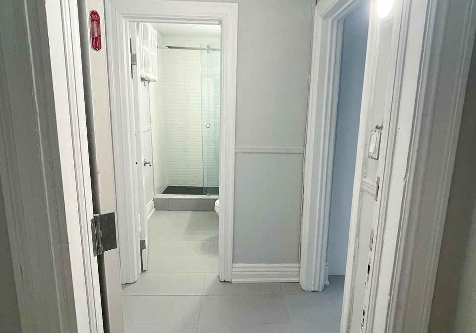 345-gladstone-avenue-toronto-ontario-c12320754