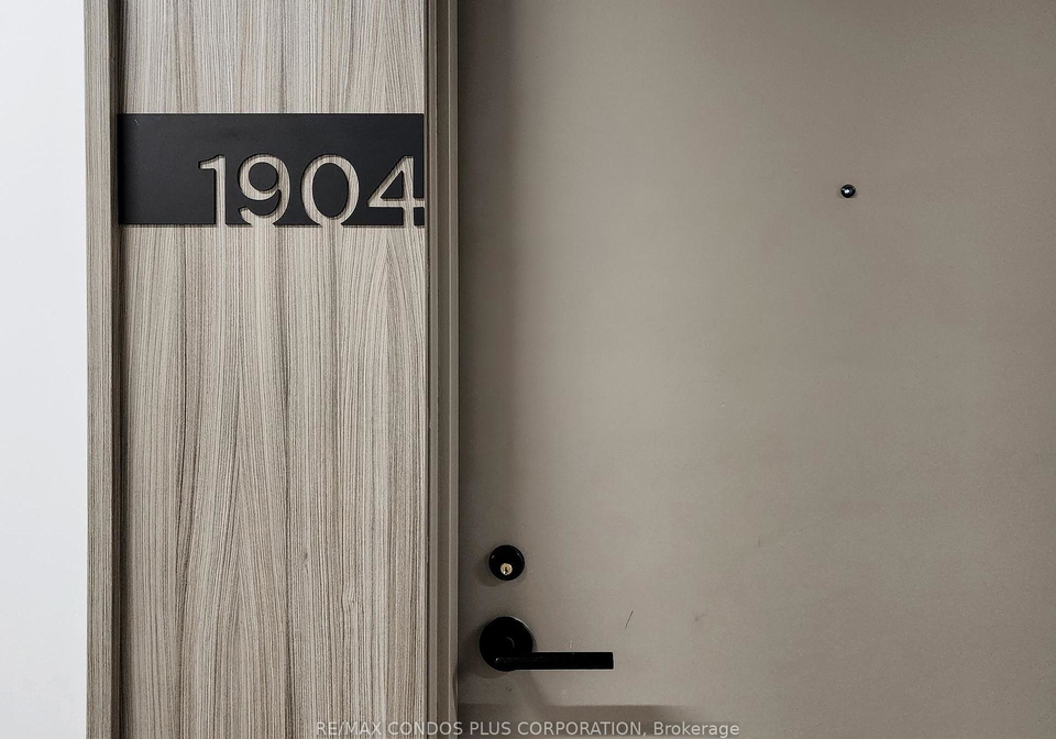 47-mutual-street-toronto-ontario-c12320869