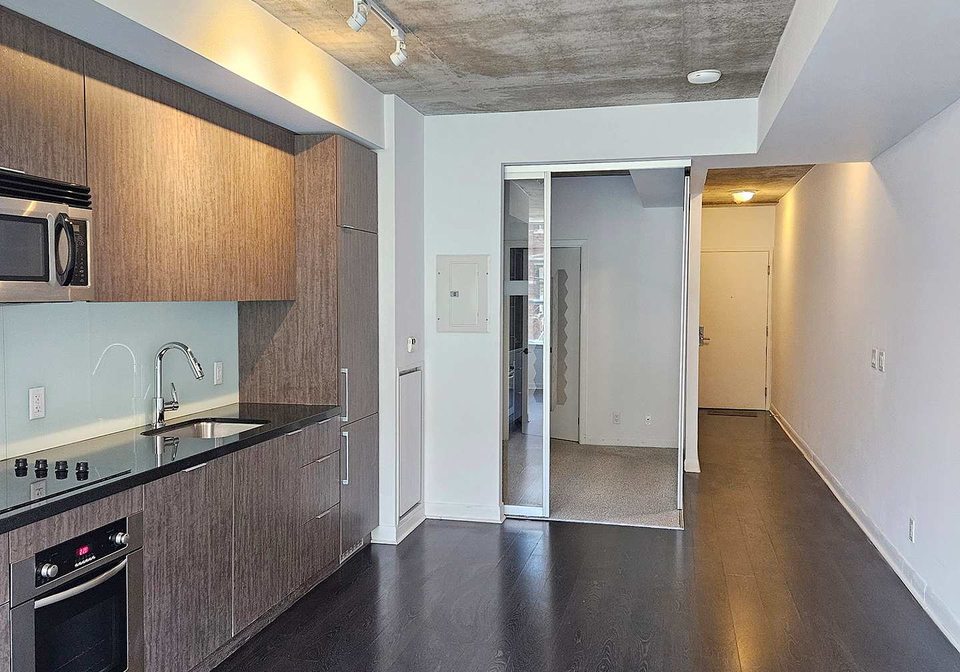 478-king-street-w-w-toronto-ontario-c12321085