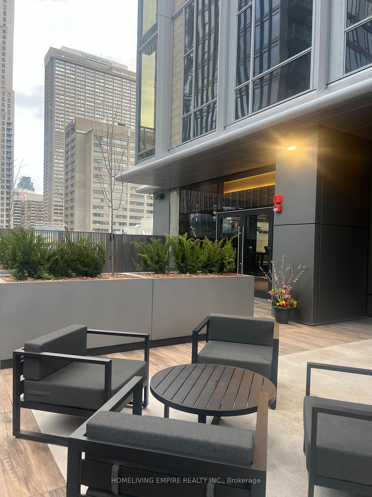 11-yorkville-avenue-toronto-ontario-c12321478