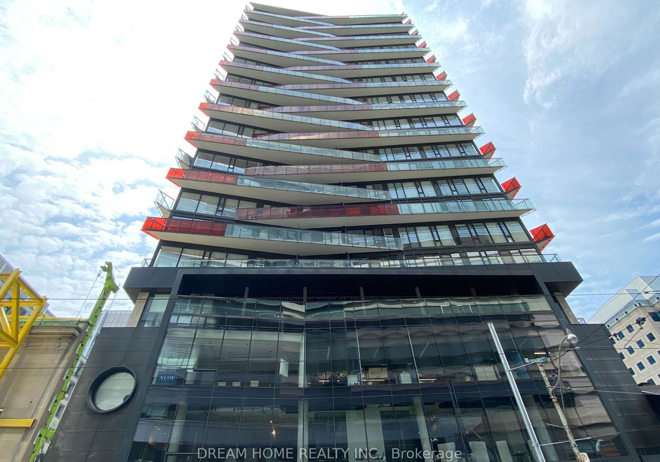 215-queen-street-w-w-toronto-ontario-c12321631