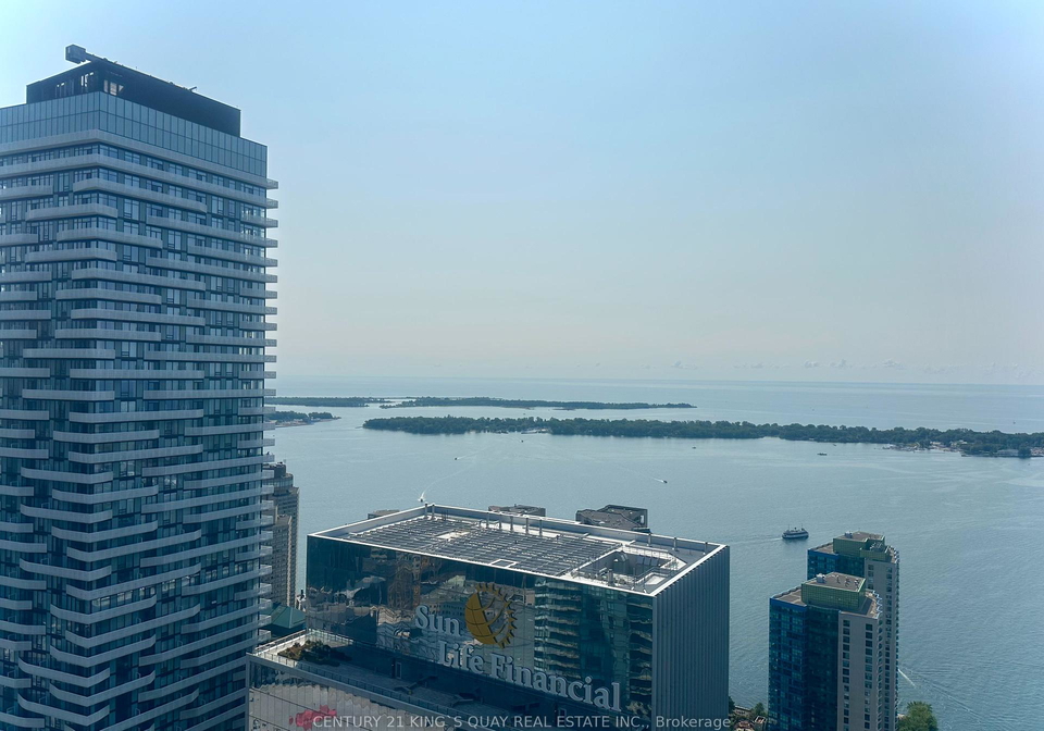 14-york-street-toronto-ontario-c12321980
