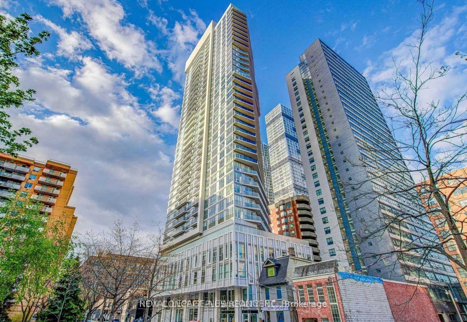 77-mutual-street-toronto-ontario-c12322084