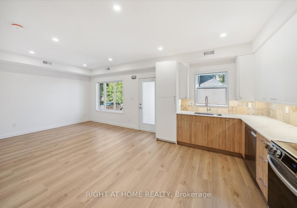 112-walmer-road-toronto-ontario-c12322205