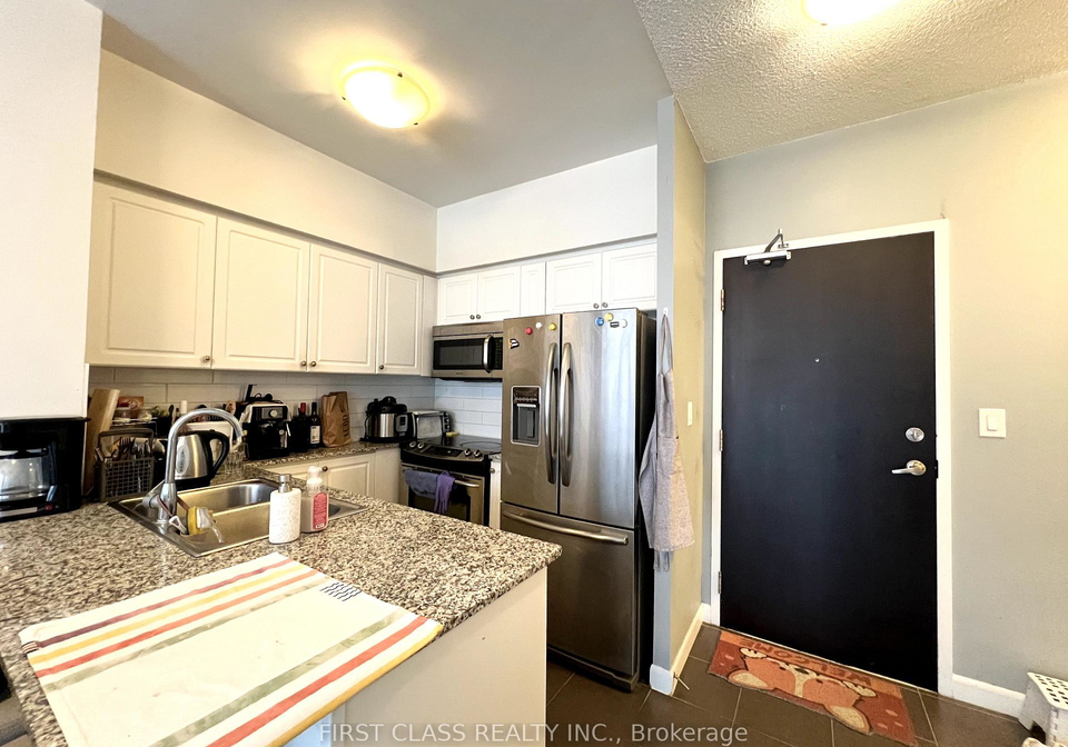 5793-yonge-street-north-york-ontario-c12322343