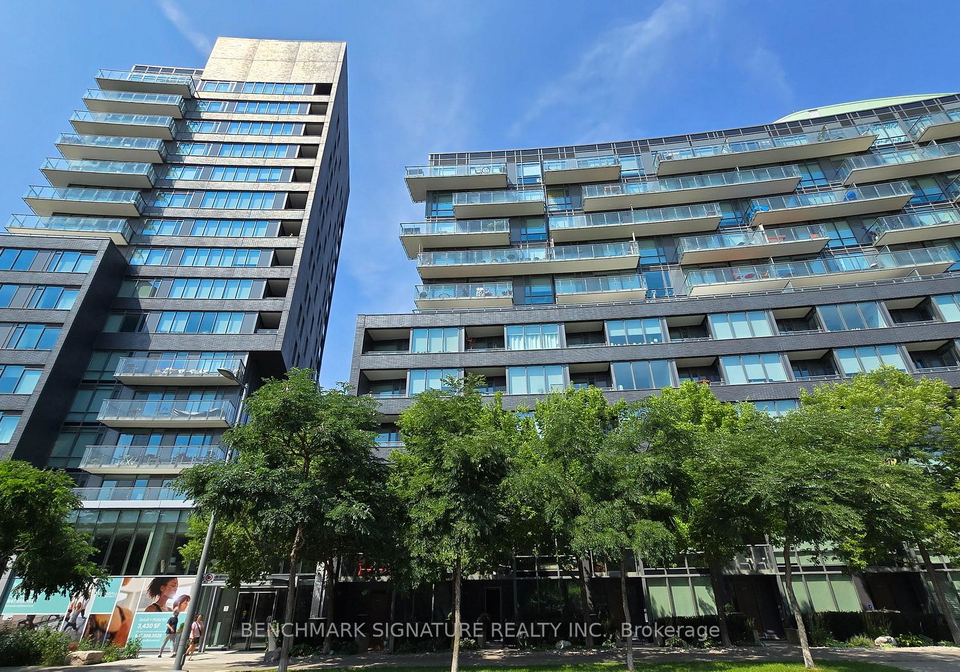 120-bayview-avenue-toronto-ontario-c12322351