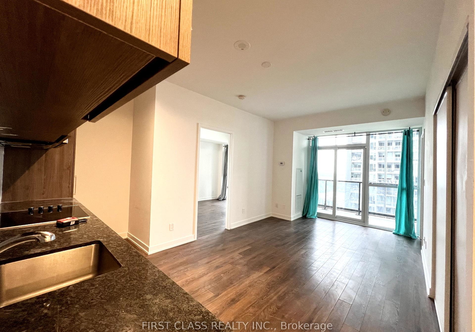 50-ordnance-street-toronto-ontario-c12322353