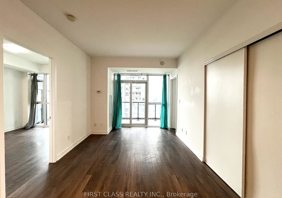 50-ordnance-street-toronto-ontario-c12322353