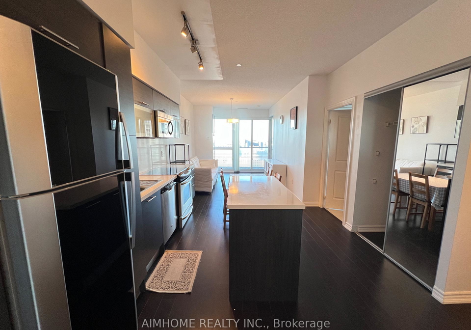 386-yonge-street-toronto-ontario-c12322448
