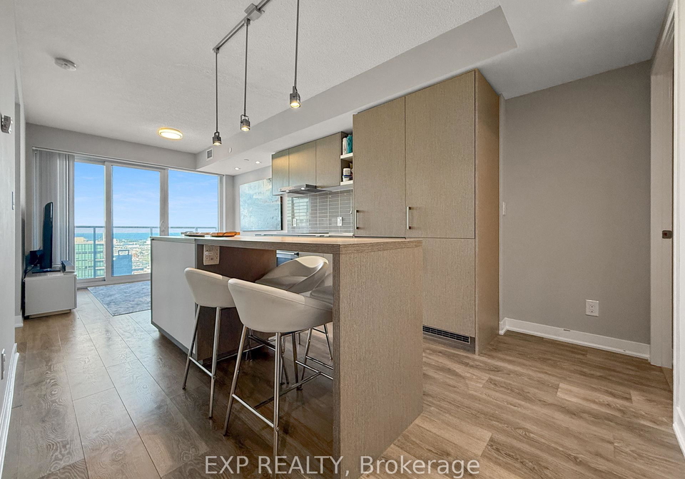 88-harbour-street-toronto-ontario-c12322451