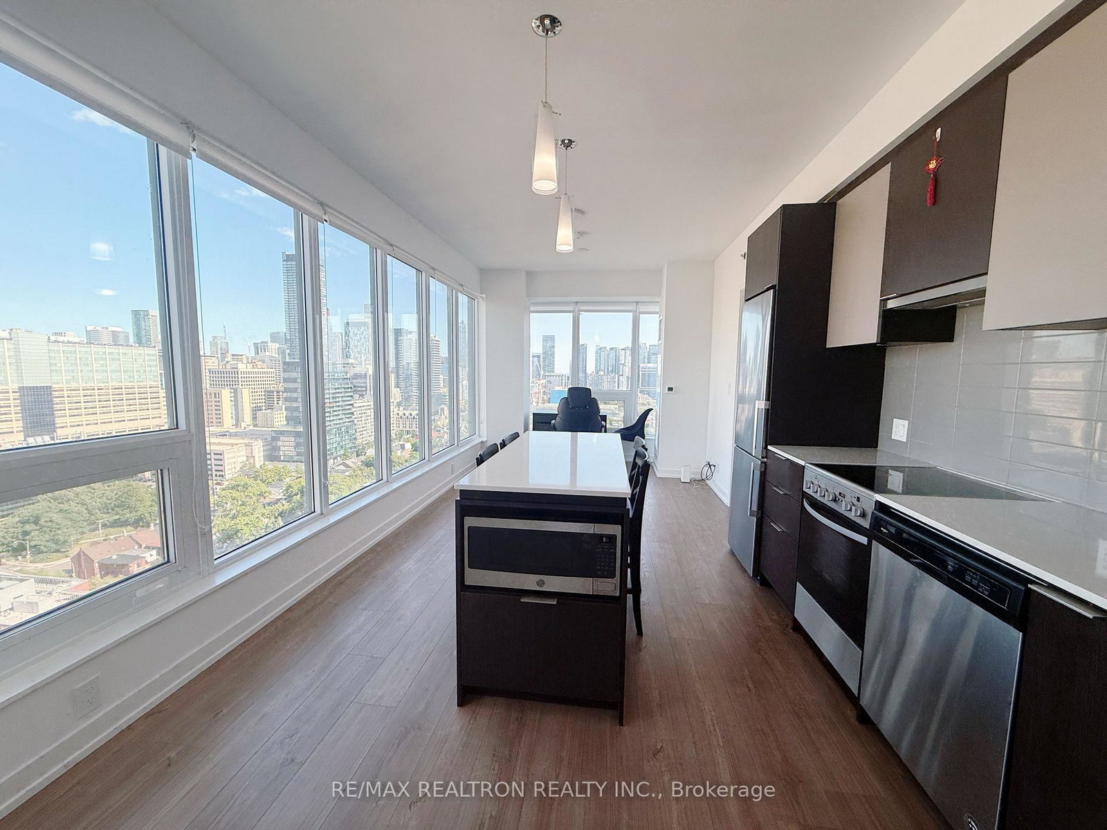 203-college-street-toronto-ontario-c12322488