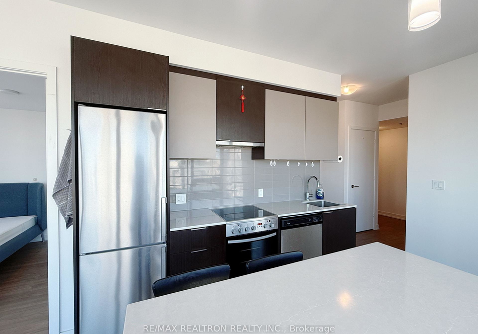 203-college-street-toronto-ontario-c12322488