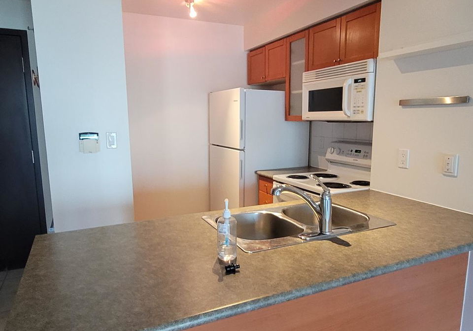 410-queens-quay-w-na-toronto-ontario-c12322559