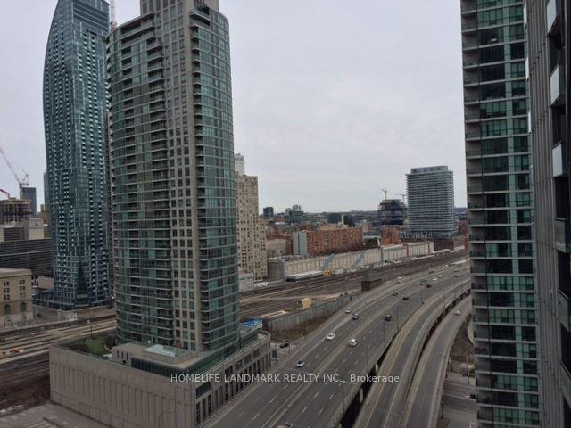 18-harbour-street-toronto-ontario-c12322598