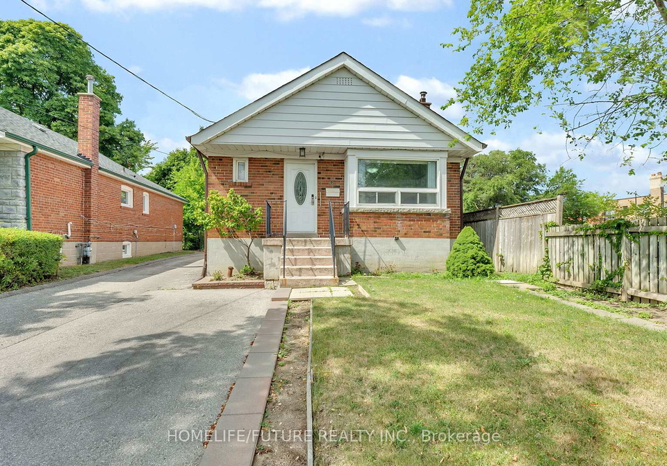 6-de-quincy-boulevard-toronto-ontario-c12322626