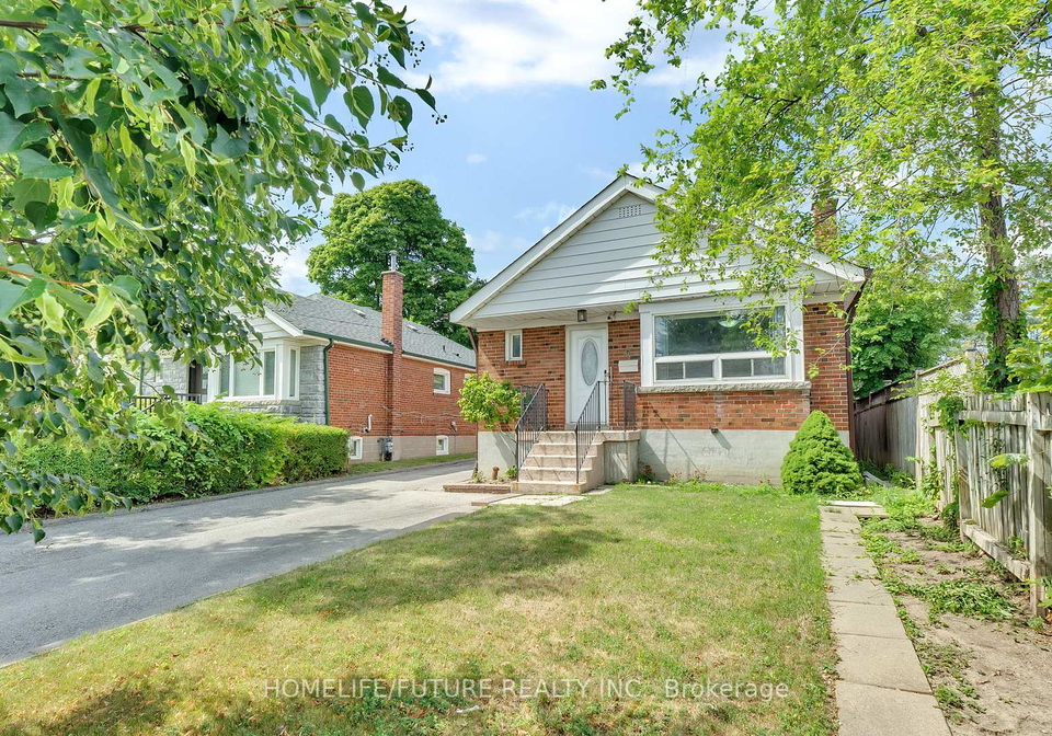 6-de-quincy-boulevard-toronto-ontario-c12322626