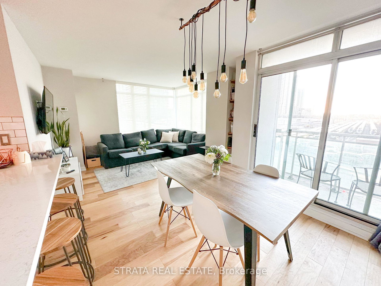397-front-street-toronto-ontario-c12322639