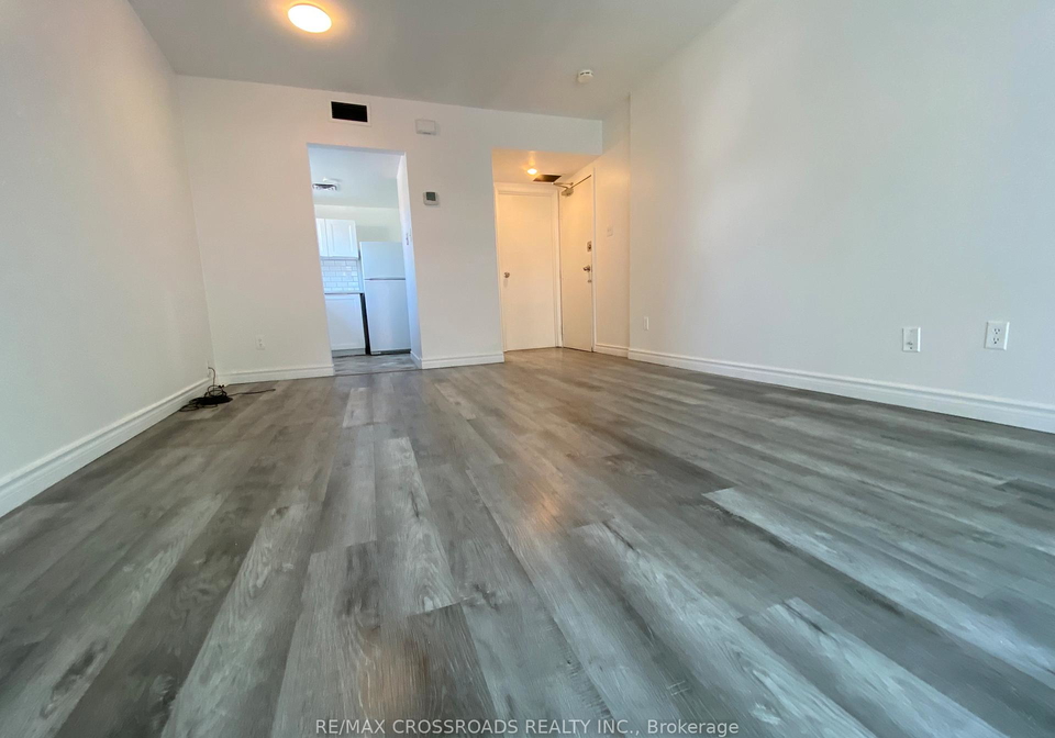 839-queen-street-w-w-toronto-ontario-c12322788