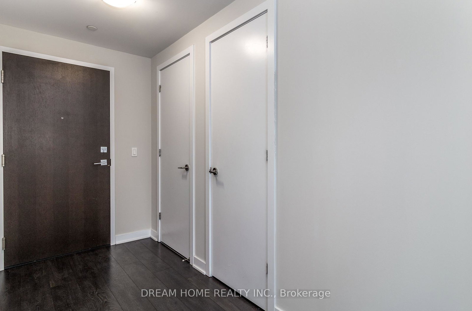 2221-yonge-street-toronto-ontario-c12322852