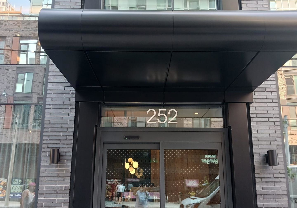 252-e-church-street-e-e-toronto-ontario-c12322884