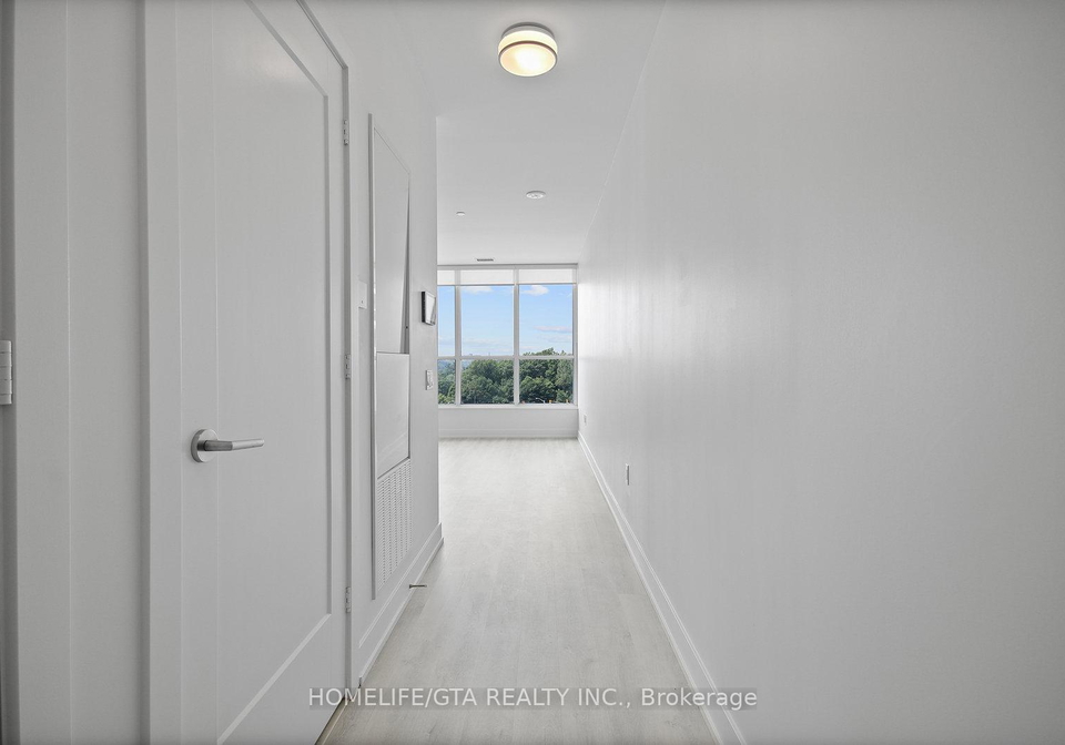 30-inn-on-the-park-drive-north-york-ontario-c12322893