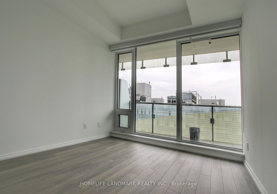 197-yonge-street-toronto-ontario-c12323037