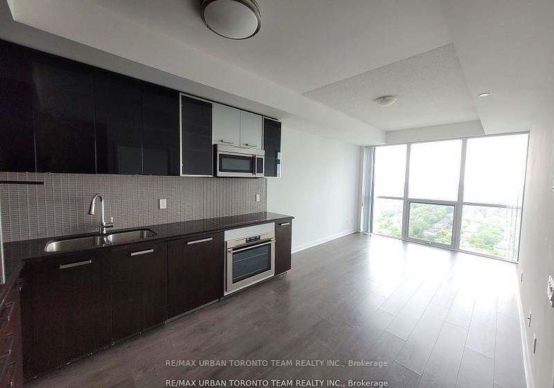 5162-yonge-street-toronto-ontario-c12323055