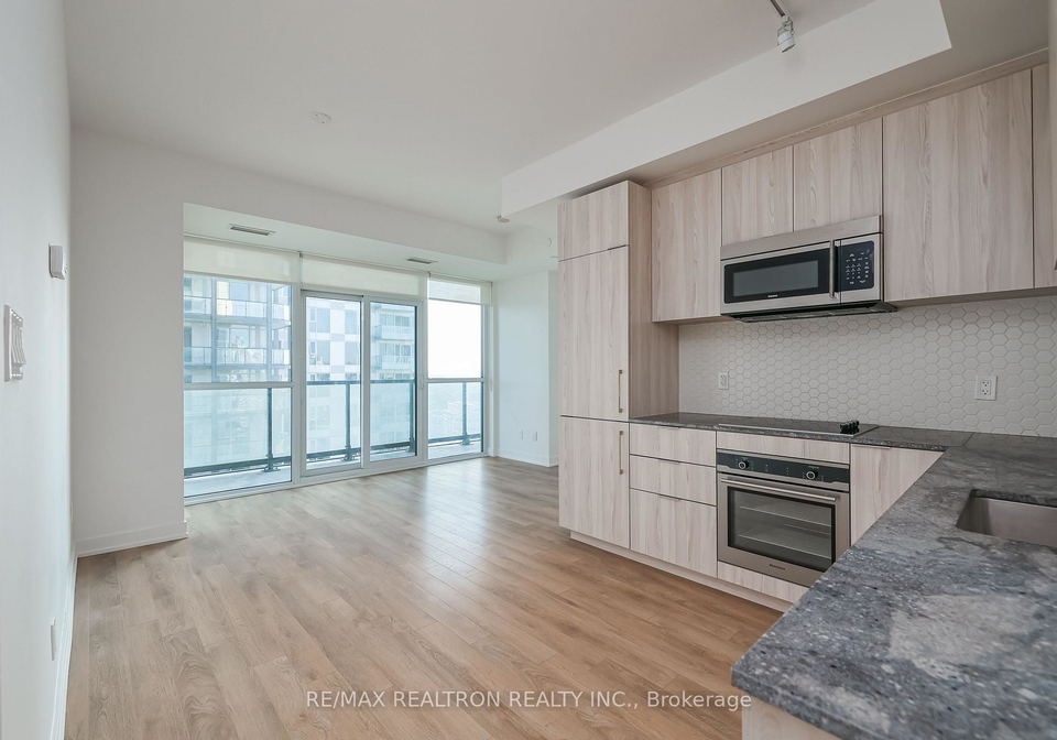 50-ordnance-street-toronto-ontario-c12323076