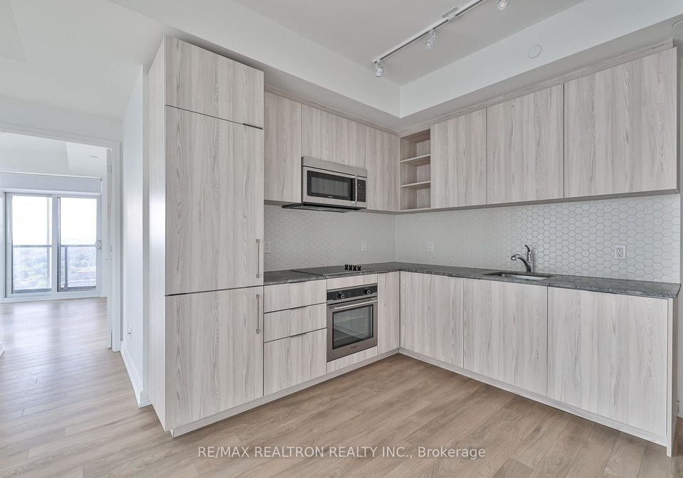 50-ordnance-street-toronto-ontario-c12323076