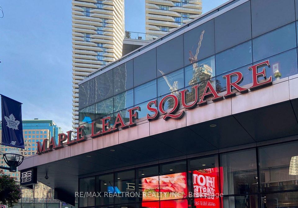 55-bremner-boulevard-toronto-ontario-c12323098