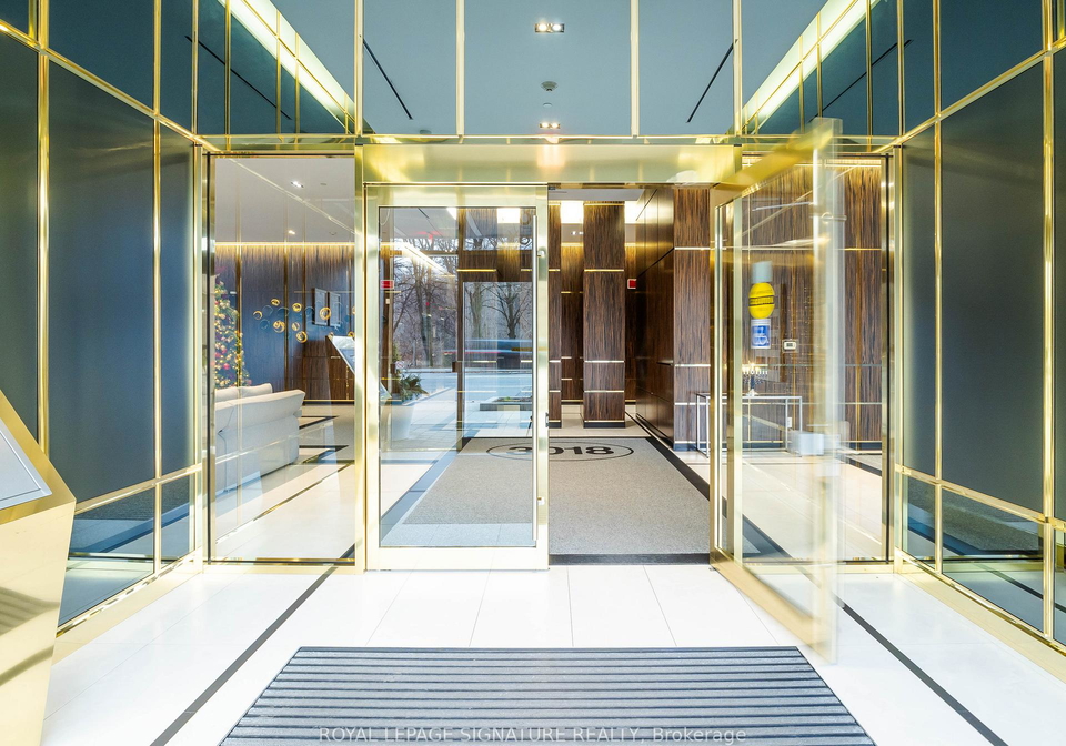 3018-yonge-street-w-w-toronto-ontario-c12323169