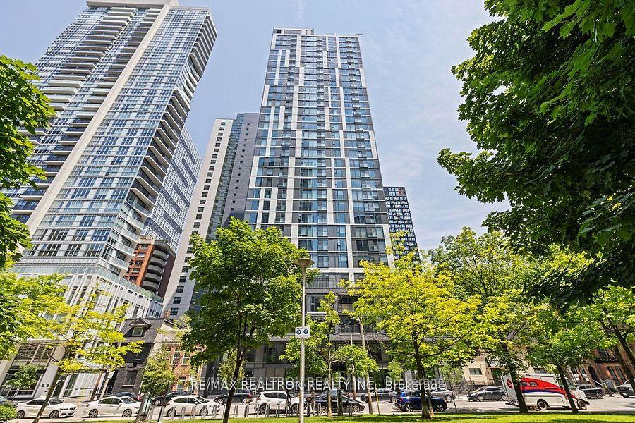 65-mutual-street-toronto-ontario-c12323198
